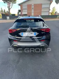 2016 Infinity Q30