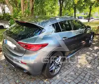 2016 Infinity Q30