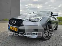 2016 Infinity Q30