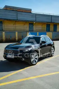 2016 Infinity QX70