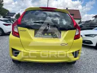 2016 Honda JAZZ
