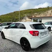 2016 Mercedes Benz A 180