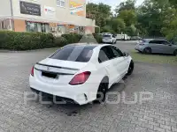 2016 Mercedes Benz C 180