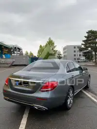 2016 Mercedes Benz E 220