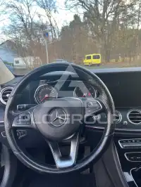 2016 Mercedes Benz E 220