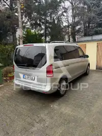 2016 Mercedes Benz V 220