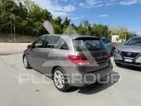 2016 Mercedes Benz B 180