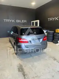 2016 Mercedes Benz B 220