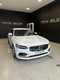 2016 Volvo S90