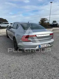2016 Volvo S90