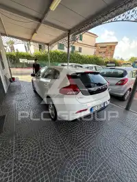 2016 Volvo V40