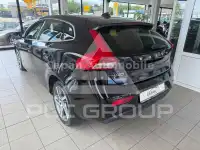 2016 Volvo V40