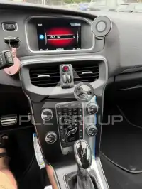 2016 Volvo V40