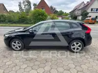 2016 Volvo V40