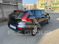 2016 Volvo V40
