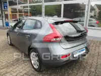 2016 Volvo V40