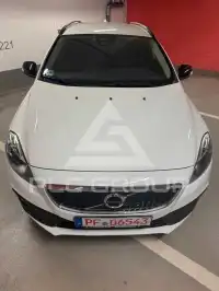 2016 Volvo V40