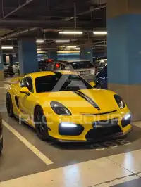 2016 Porsche Cayman
