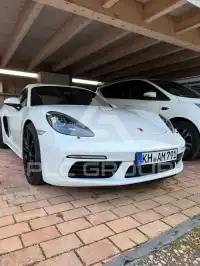 2016 Porsche Cayman