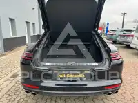 2016 Porsche Panamera