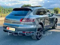 2016 Porsche MACAN
