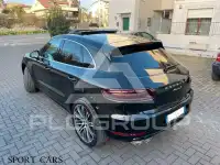 2016 Porsche MACAN
