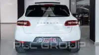 2016 Porsche MACAN