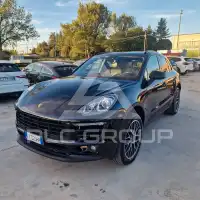 2016 Porsche MACAN