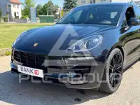 2016 Porsche MACAN