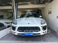 2016 Porsche MACAN