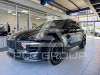 2016 Porsche MACAN