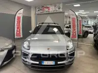 2016 Porsche MACAN