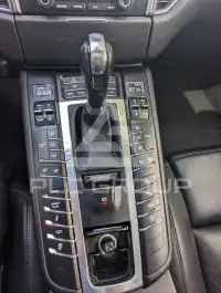 2016 Porsche MACAN