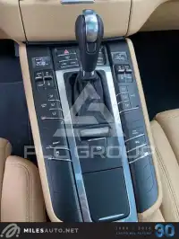 2016 Porsche MACAN