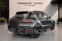 2016 Porsche MACAN