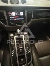 2016 Porsche MACAN