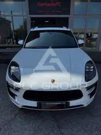 2016 Porsche MACAN