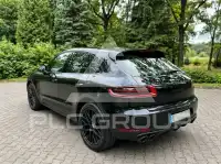 2016 Porsche MACAN