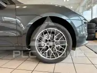 2016 Porsche MACAN