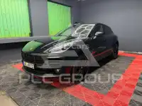 2016 Porsche MACAN