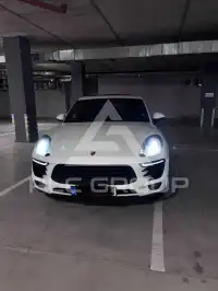 2016 Porsche MACAN