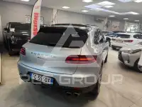 2016 Porsche MACAN