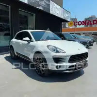 2016 Porsche MACAN