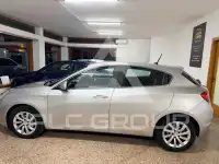 2016 Alfa Romeo Giulia
