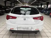 2016 Alfa Romeo Giulia