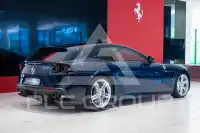 2016 Ferrari GTC4