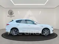2016 Maserati LEVANTE