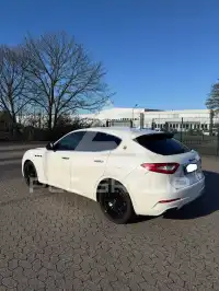 2016 Maserati LEVANTE