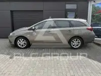 2016 Toyota AURIS