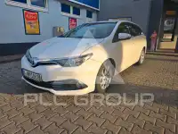 2016 Toyota AURIS
